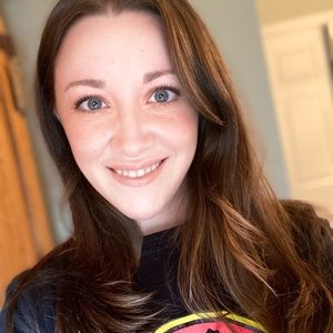 Meet your Posher, April